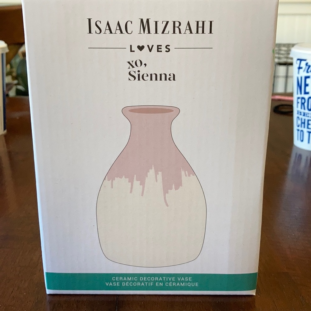 Isaac Mizrahi Loves xo, Sienna Vase